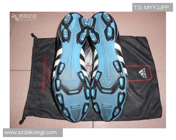 卡卡足球球星卡价格走势分析及市场变化动态追踪