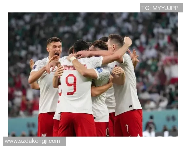 足球天才的崛起与挑战：未来巨星如何突破极限成就传奇